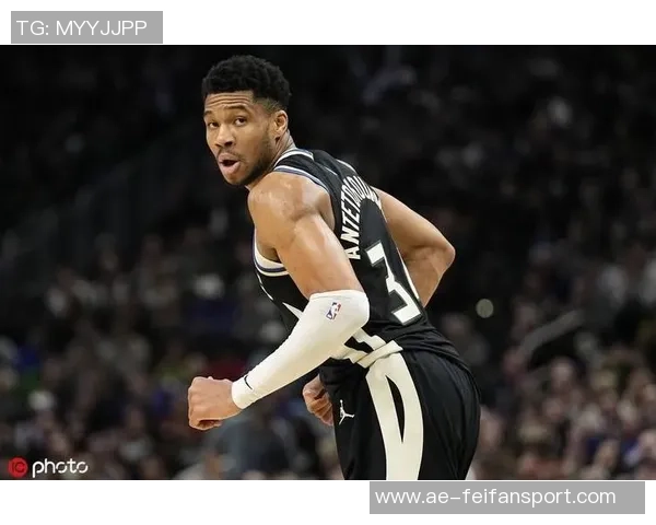 字母哥状态火热场均326分113板71助明日雄鹿客战骑士他将出战