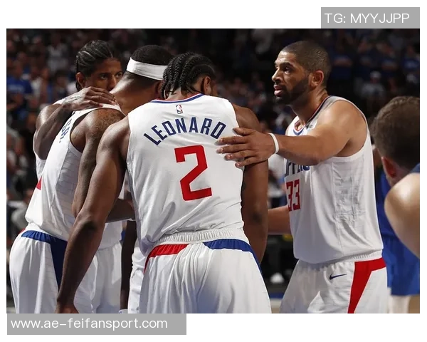 快船替补得分惨淡仅12分独行侠替补火力全开31分差距明显 快船替补得分惨淡仅12分独行侠替补火力全开31分差距明显